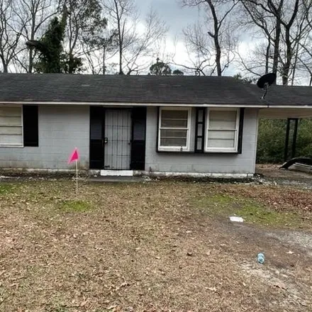 Buy this 2 bed house on 3886 Andrew Drive in Macon, GA 31206