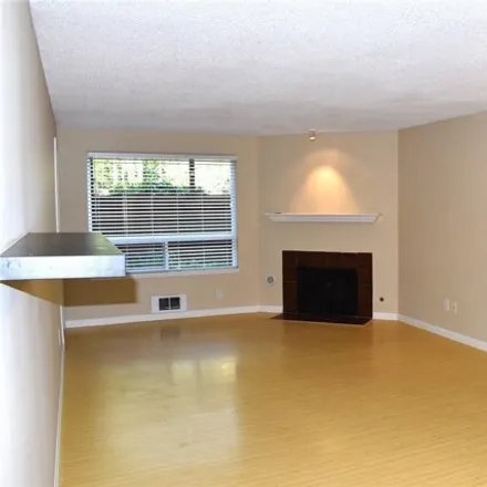Image 5 - Northgate Villa, 10501 8th Avenue Northeast, Seattle, WA 98125, USA - Condo for sale