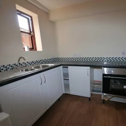 Image 2 - Stannards Way, Kings Hill, Great Cornard, CO10 0EH, United Kingdom - Apartment for rent