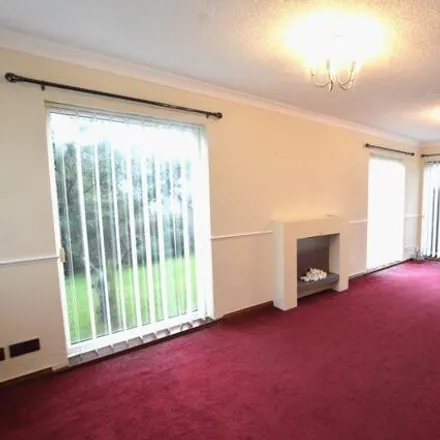 Image 4 - Compley Green, Poulton-le-Fylde, FY6 8AT, United Kingdom - House for sale