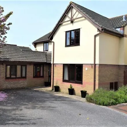 Image 1 - The Firs, Newton, CF36 5AX, United Kingdom - House for sale