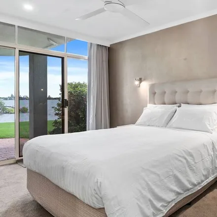 Rent this 3 bed apartment on Mulwala NSW 2647