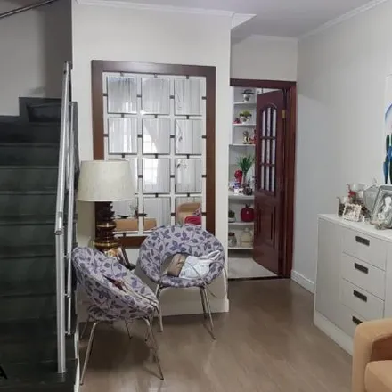 Buy this 3 bed house on Rua Raposo Tavares in Rudge Ramos, São Bernardo do Campo - SP