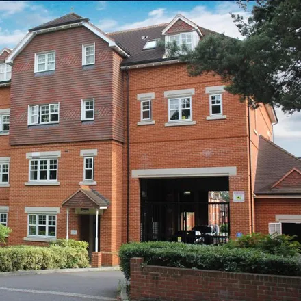 Rent this 1 bed apartment on Woking United Reformed Church in Heathside Road, Horsell