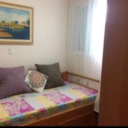 Buy this 3 bed apartment on Avenida Engenheiro Olavo Alaysio de Lima in Vila Metalúrgica, Santo André - SP