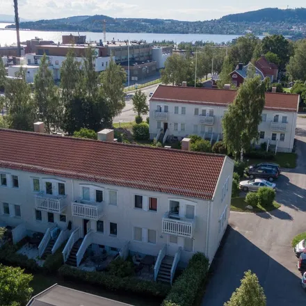 Rent this 1 bed apartment on Rådhusgatan 91 A in 831 45 Östersund, Sweden