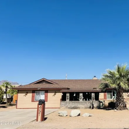 Buy this 3 bed house on 2031 South Cactus Road in Apache Junction, AZ 85119
