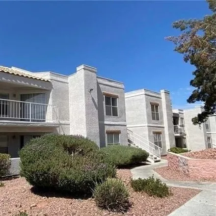 Rent this 3 bed condo on Sunrise Plaza in 7-Eleven, East Lake Mead Boulevard