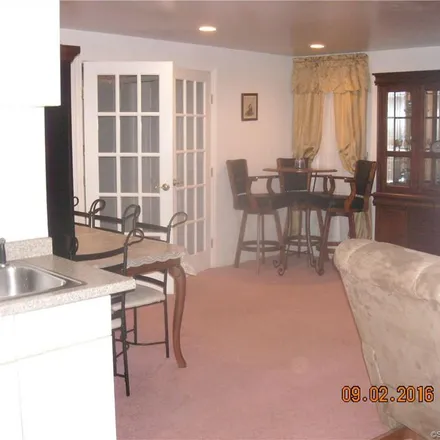 Image 6 - 170 Mill Plain Road, Branford, CT 06405, USA - Apartment for rent