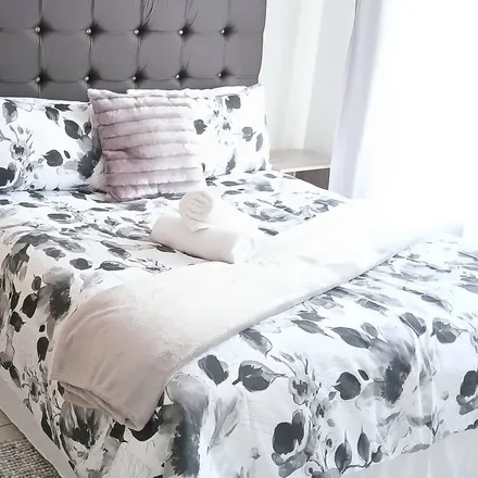 Rent this 2 bed apartment on N4 in Tshwane Ward 101, Gauteng