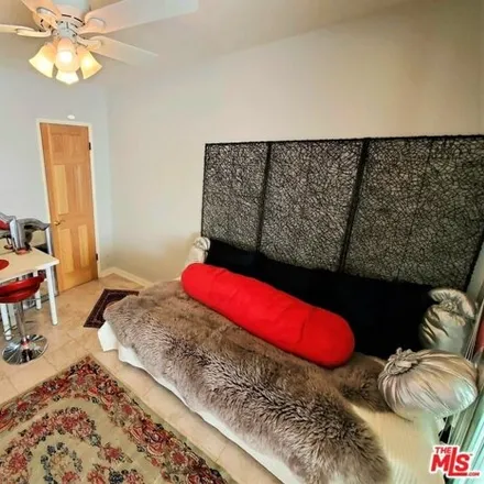 Image 3 - 1124 Roscomare Road, Los Angeles, CA 90077, USA - Apartment for rent