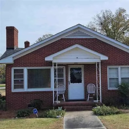 Buy this 2 bed house on 320 East Earle Street in Dillon, SC 29536