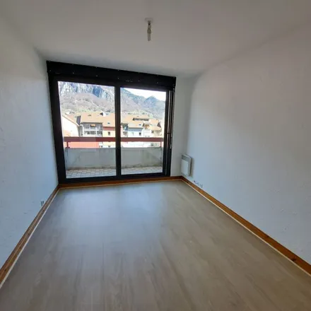 Rent this 1 bed apartment on Cordon Office du Tourisme in Place du Mont-Blanc, 74700 Cordon