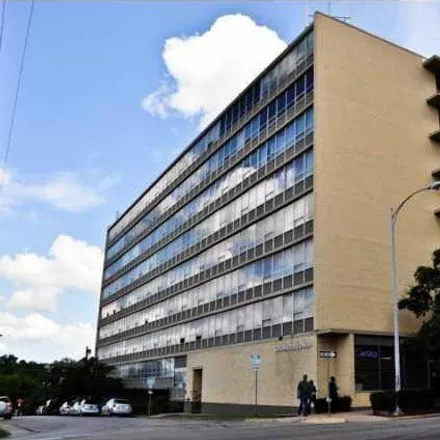 Image 1 - Greenwood Towers, 1800 Lavaca Street, Austin, TX 78701, USA - Condo for rent