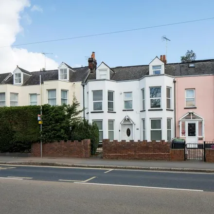 Rent this 1 bed townhouse on 133 Topsham Road in Exeter, EX2 4RE