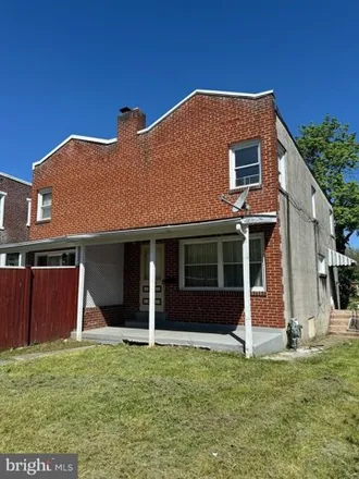 Buy this 3 bed house on 1839 Brown Street in Harrisburg, PA 17103