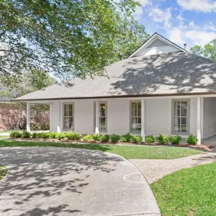 Buy this 3 bed house on 2157 Fairway Drive in Carmen Terrace, Baton Rouge