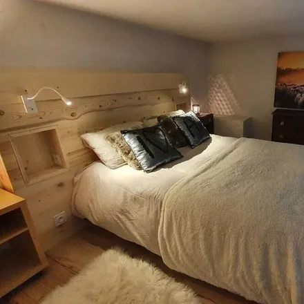 Rent this 3 bed apartment on Rond-Point du Tour de France in 38750 L'Alpe d'Huez, France