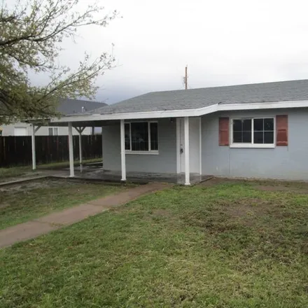 Buy this 3 bed house on 255 South 350 East in Pima, Graham County
