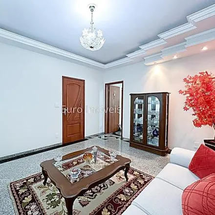 Buy this 4 bed house on Rua Nicolau Ferreira Mendes in Santa Terezinha, Juiz de Fora - MG