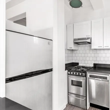 Image 3 - 208 West 23rd Street, New York, NY 10011, USA - House for rent