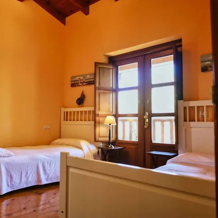 Rent this 5 bed house on Santa María de la Velilla de Linares in Carretera Arriondas-Torre, 33344 Ribeseya