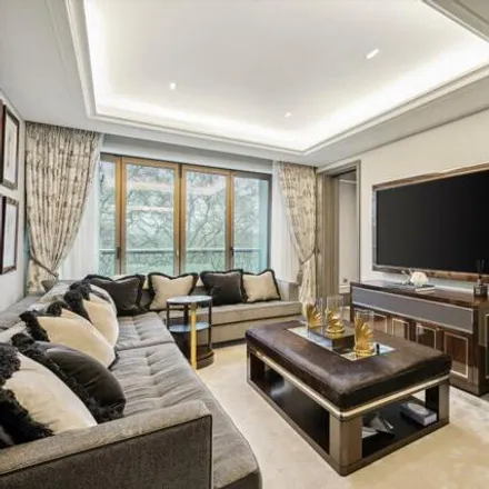Image 9 - Clarges Mayfair, Piccadilly, London, W1J 8HY, United Kingdom - Apartment for sale