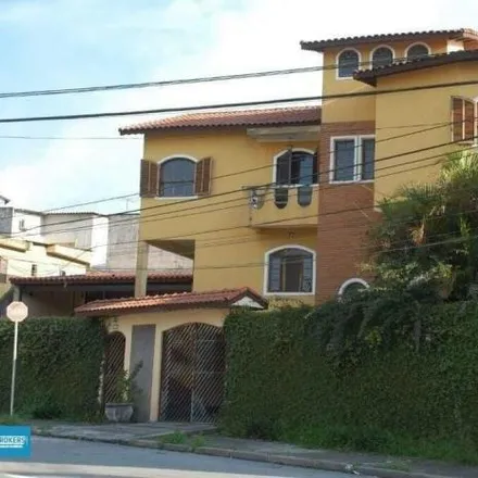 Buy this 5 bed house on Rua Corypheu de Azevedo Marques in Paraventi, Guarulhos - SP