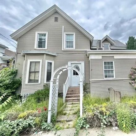 Buy this 6 bed house on 88 Vine St in Nashua, New Hampshire