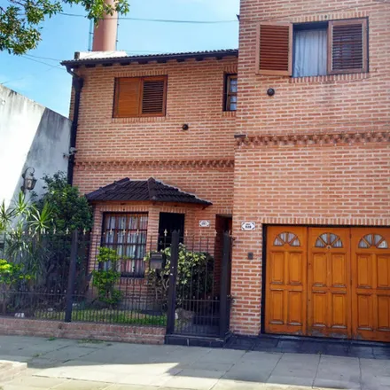 Buy this studio house on Araujo 571 in Villa Luro, C1440 AAD Buenos Aires