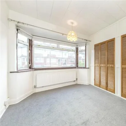 Image 4 - Clayhill Crescent, Bromley, Great London, Se9 - Townhouse for sale