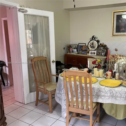 Image 6 - 921 Southwest 11th Avenue, Latin Quarter, Miami, FL 33130, USA - Duplex for sale