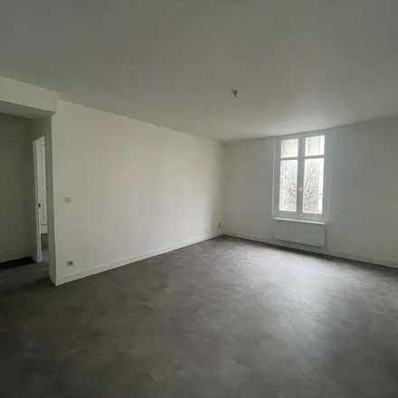 Rent this 2 bed apartment on Rue de la Collinerie in 37150 Bléré, France