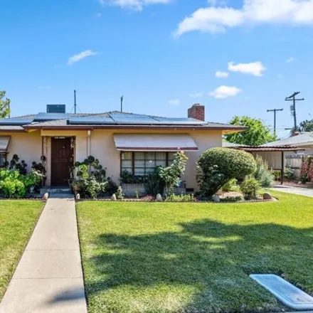 Buy this 2 bed house on 2128 North Lomita Avenue in Fresno County, CA 93703