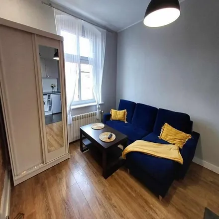 Rent this 1 bed apartment on Kościół pw. św. Jana Kantego in Józefa Sowińskiego, 60-282 Poznań