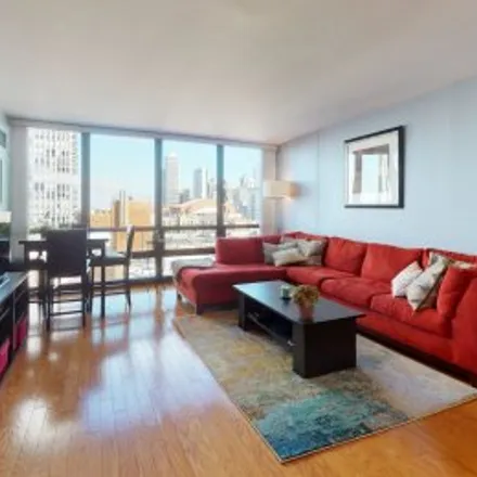 Buy this 1 bed apartment on #707,1636 North Wells Street