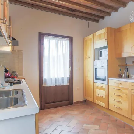 Rent this 4 bed house on Vicopisano in Pisa, Italy