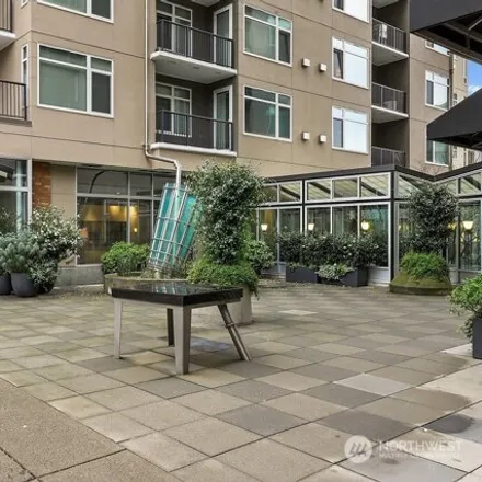 Image 4 - Ellington Condominiums I, 2701 1st Avenue, Seattle, WA 98121, USA - Condo for sale