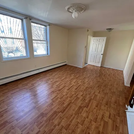 Rent this 3 bed apartment on 178 Madison Street in New York, NY 11216