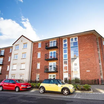 Rent this 2 bed apartment on The Boulevard in Cardiff, CF11 8GG