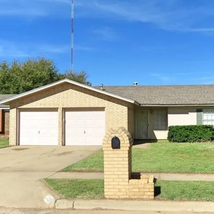 Rent this 4 bed house on 2364 80th Street in Lubbock, TX 79423