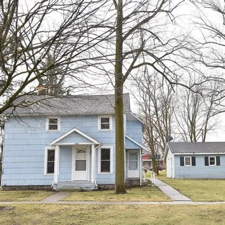 Buy this 2 bed house on 265 East Elkhart Street in Bristol, Elkhart County