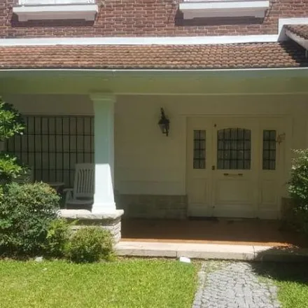 Buy this 4 bed house on Paraná 436 in La Lucila, Vicente López
