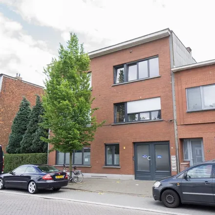 Rent this 2 bed apartment on de Robianostraat 79 in 2150 Borsbeek, Belgium