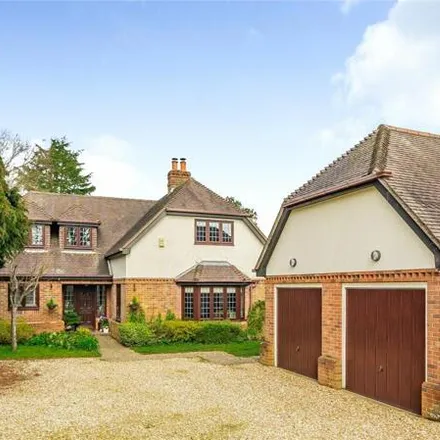 Buy this 4 bed house on Cherry Drove in Eastleigh, Hampshire