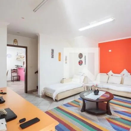 Buy this 4 bed house on Rua Boaventura Valério Miranda in Bussocaba, Osasco - SP
