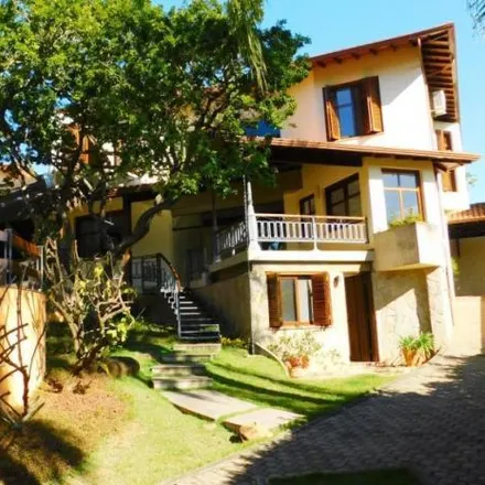Buy this 5 bed house on Rua Iguape in Centro, Vinhedo - SP