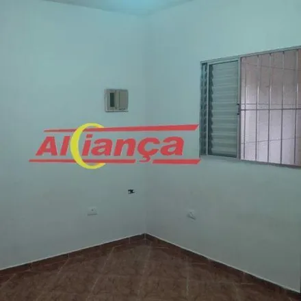 Rent this 2 bed house on Rua Nova Odessa in Taboão, Guarulhos - SP