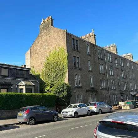 Rent this 2 bed apartment on The Glens in Clepington Road, Dundee