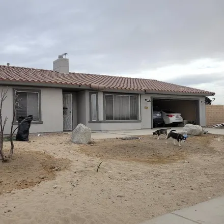 Buy this 3 bed house on 2322 Catalina Avenue in Imperial County, CA 92274